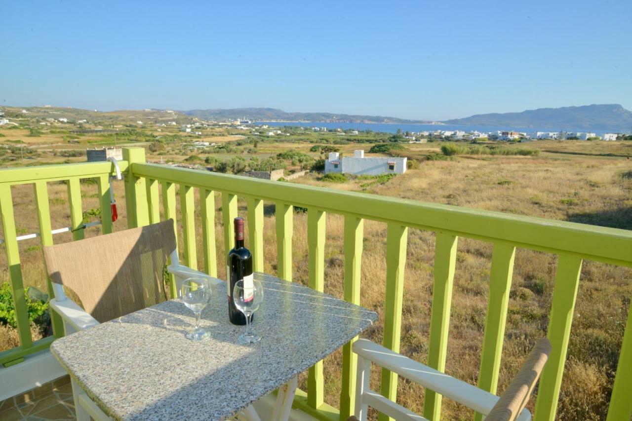 Zeras Apartments Adamantas  Exterior photo